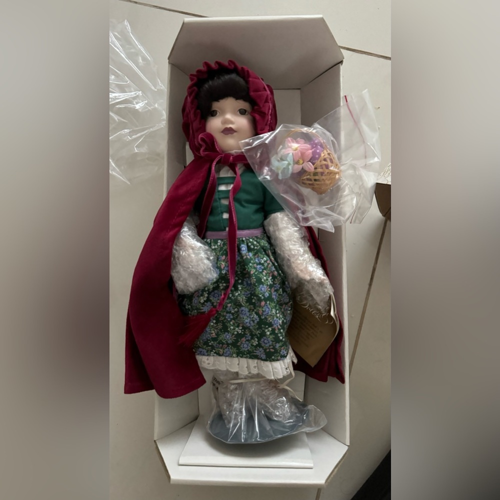 The Franklin Heirloom Dolls Collection Little Red Riding Hood by Carol Lawson